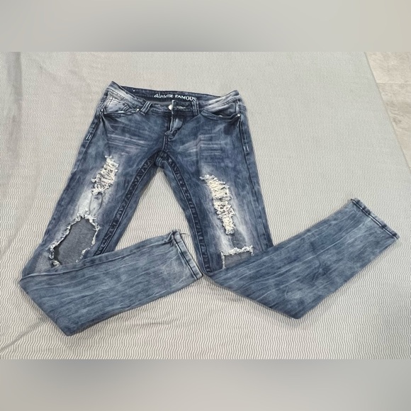 Almost Famous- Ripped Denim Jeans - Picture 3 of 4